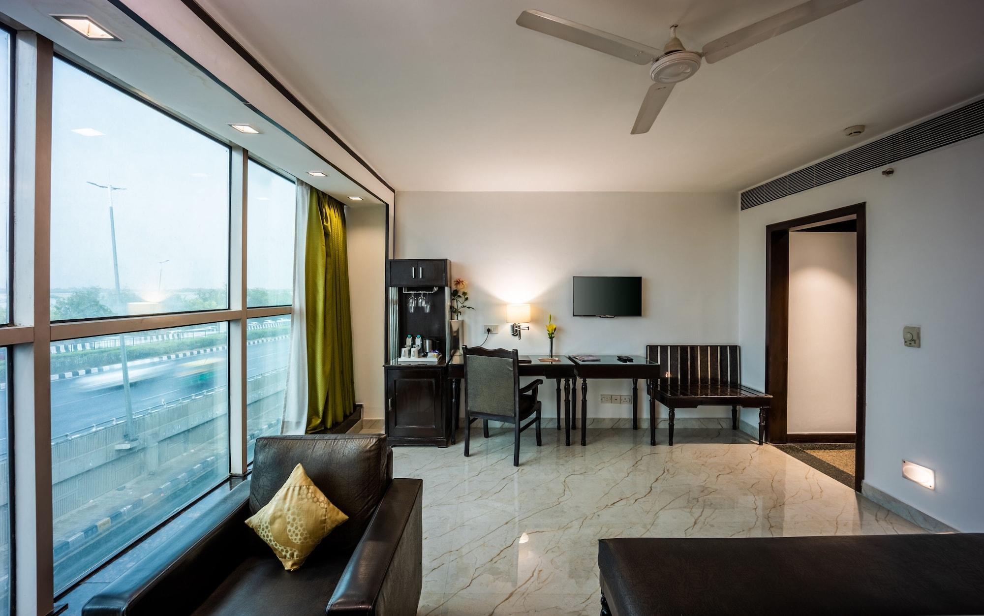 Hotel Shanti Palace Mahipalpur New Delhi Exterior photo